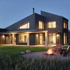 Juoda truoba nameliu nuoma prie ezero